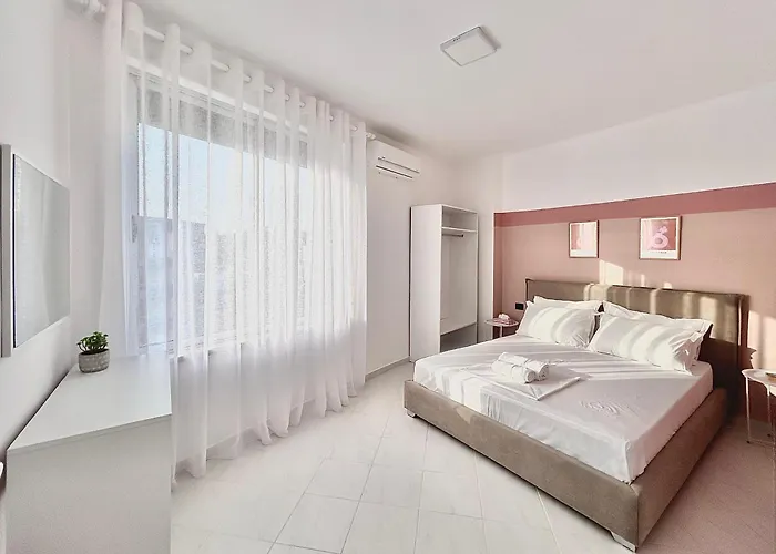 Lulu - Peony * Golem (Tirana)